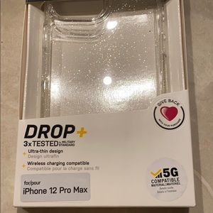 Otterbox iPhone 12 Pro Max symmetry